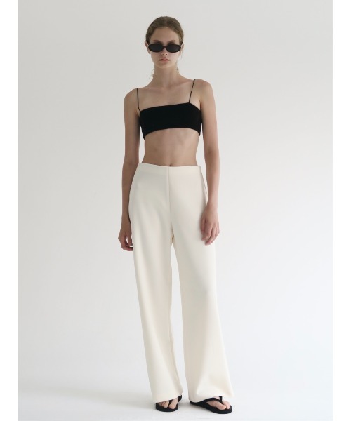 NOWNS（ナウンス）の「Ines | Soft banding pants（スラックス・レディース・ブラック/アイボリー/ネイビー・FREE/1/2）」の11枚目の写真