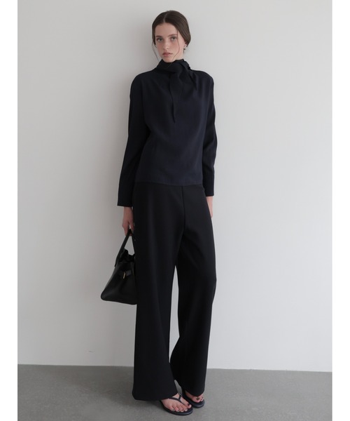 NOWNS（ナウンス）の「Ines | Soft banding pants（スラックス・レディース・ブラック/アイボリー/ネイビー・FREE/1/2）」の22枚目の写真