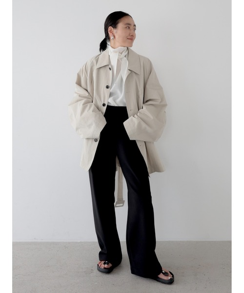 NOWNS（ナウンス）の「Ines | Soft banding pants（スラックス・レディース・ブラック/アイボリー/ネイビー・FREE/1/2）」の20枚目の写真