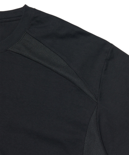 NOMANUAL（NOMANUAL）の「W.B T-SHIRT (WOMAN) - BLACK（Tシャツ/カットソー・レディース・その他・MEDIUM/LARGE/SMALL）」の5枚目の写真