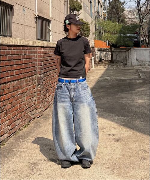 NOMANUAL（NOMANUAL）の「W.B T-SHIRT (WOMAN) - BLACK（Tシャツ/カットソー・レディース・その他・MEDIUM/LARGE/SMALL）」の8枚目の写真