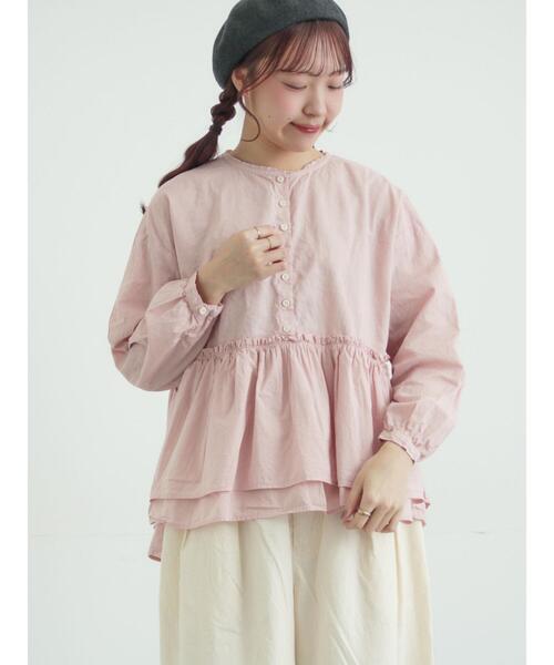 TSUHARU by Samansa Mos2（ツハルバイサマンサモスモス）の「【tukuroi】綿麻平織製品染めギャザーブラウス（シャツ/ブラウス・レディース・オフホワイト/ピンク/ネイビー・F）」の3枚目の写真
