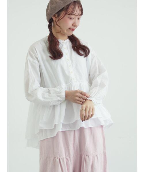 TSUHARU by Samansa Mos2（ツハルバイサマンサモスモス）の「【tukuroi】綿麻平織製品染めギャザーブラウス（シャツ/ブラウス・レディース・オフホワイト/ピンク/ネイビー・F）」の4枚目の写真