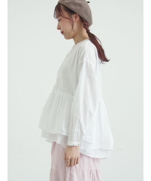 TSUHARU by Samansa Mos2（ツハルバイサマンサモスモス）の「【tukuroi】綿麻平織製品染めギャザーブラウス（シャツ/ブラウス・レディース・オフホワイト/ピンク/ネイビー・F）」の15枚目の写真