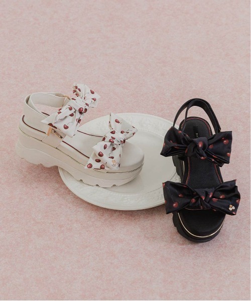 RANDA（ランダ）の「【Cherry＆Strawberry】チェリープリントリボンスポーツサンダル（サンダル・レディース・アイボリー/ブラック・S/M/L/LL）」の3枚目の写真