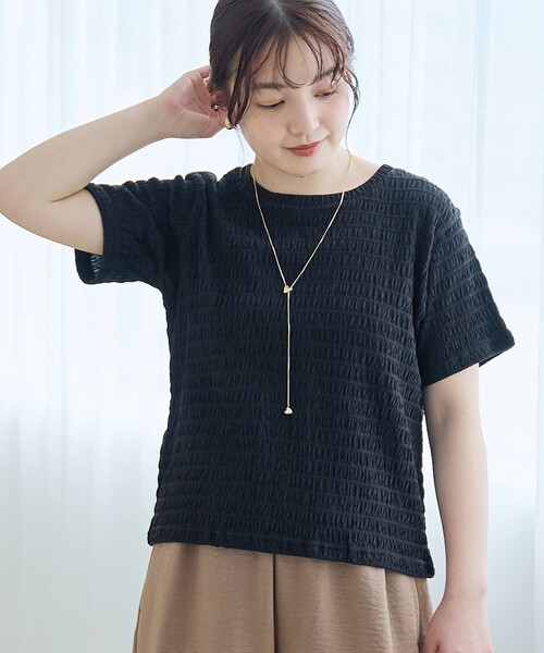 coen(コーエン)の「シャーリング風コンパクト半袖Tシャツ(Tシャツ/カットソー・レディース・オフホワイト/ブラック/ブラウン/ライム・M/L)」の2枚目の写真