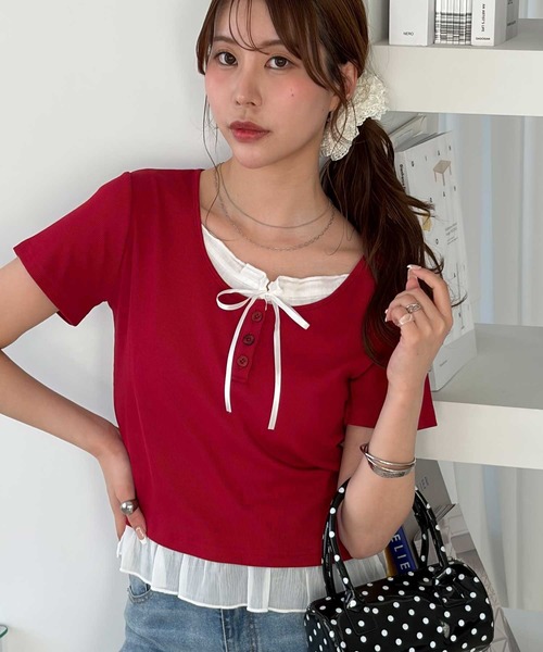 muet.（ミュエ）の「リボン付きレイヤード風シアーフリルリブトップス（Tシャツ/カットソー・レディース・レッド/杢グレー/ブラック・MEDIUM/LARGE）」の4枚目の写真