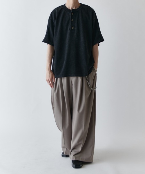 Lui's(ルイス)の「サーマルフェードヘンリーネックTシャツ(Tシャツ/カットソー・メンズ・ブラック/グレー・FREE)」の21枚目の写真
