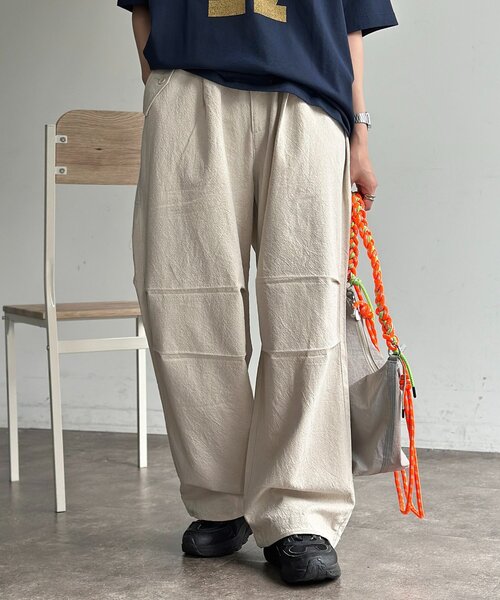 CPCM(シーピーシーエム)の「綿麻ニータックパンツ(その他パンツ・メンズ・ブラック/アイボリー/ネイビー・MEDIUM/LARGE)」の4枚目の写真