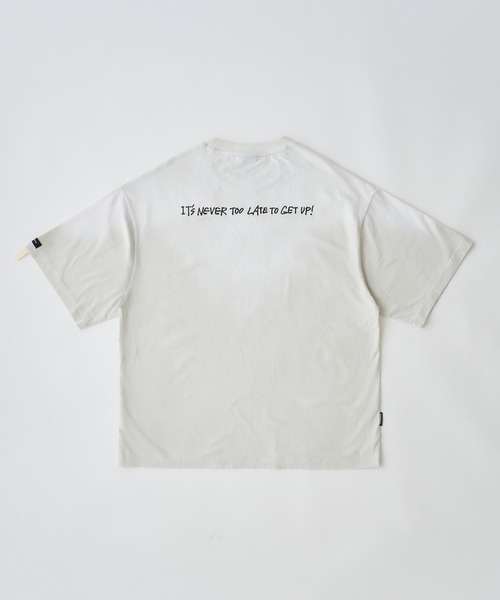 ADAM PATEK(アダムパテック)の「ADAMPATEK/gallagher agingT/プリント、刺繍入りエイジング加工Tシャツ(AP2614021)(Tシャツ/カットソー・レディース・ホワイト/グリーン/ピンク/ブラック・1/2)」の8枚目の写真