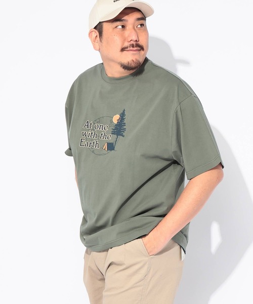B&T CLUB(ビーティークラブ)の「Tシャツ 半袖 メンズ 大きいサイズ プリント クルーネック ヒヤテック USAコットン B&T CLUB (ビーアンドティークラブ)(Tシャツ/カットソー・メンズ・カーキ/ブラウン/ネイビー/ホワイト・X4(8L~9L)/X1(3L~4L)/X3(6L~7L)/X2(4L~5L))」の3枚目の写真