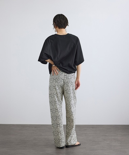 SALON adam et rope'(サロン アダム エ ロペ)の「プリマベールハーフスリーブTシャツ / UVケア(Tシャツ/カットソー・レディース・ブラック/オフホワイト/キャメル・FREE)」の9枚目の写真