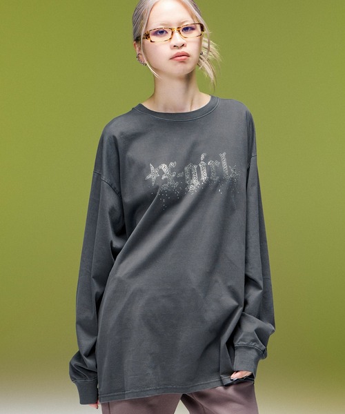 X-girl（エックスガール）の「FADED RHINESTONE STARDUST LOGO L/S BIG TEE DRESS（ワンピース・レディース・ブラウン/ブラック/オリーブ・S/M）」の4枚目の写真