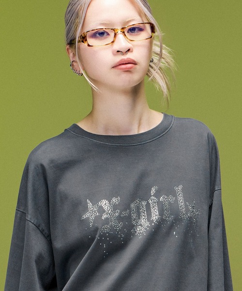 X-girl（エックスガール）の「FADED RHINESTONE STARDUST LOGO L/S BIG TEE DRESS（ワンピース・レディース・ブラウン/ブラック/オリーブ・S/M）」の5枚目の写真