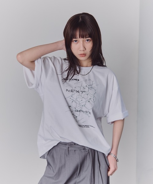 Confirm（コンファーム）の「Geometric Graphic T-Shirt / 幾何学模様 Tシャツ メンズ レディース ユニセックス（Tシャツ/カットソー・メンズ・グレー/ブラック/ホワイト・L/M）」の9枚目の写真