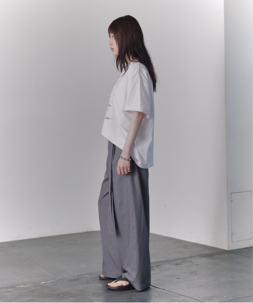 Confirm（コンファーム）の「Geometric Graphic T-Shirt / 幾何学模様 Tシャツ メンズ レディース ユニセックス（Tシャツ/カットソー・メンズ・グレー/ブラック/ホワイト・L/M）」の6枚目の写真