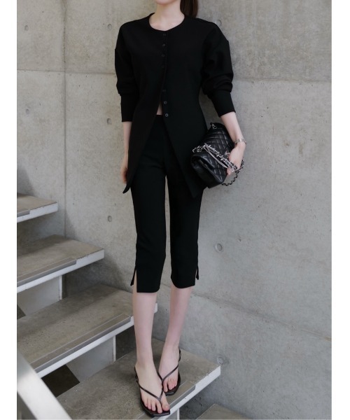celon（セロン）の「side slit slim pants（その他パンツ・レディース・ブラック/アイボリー・FREE）」の3枚目の写真