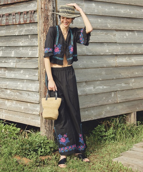 beej(ビージ)の「(beej)Jute braid vase bag(トートバッグ・レディース・ベージュ・ONE SIZE)」の2枚目の写真