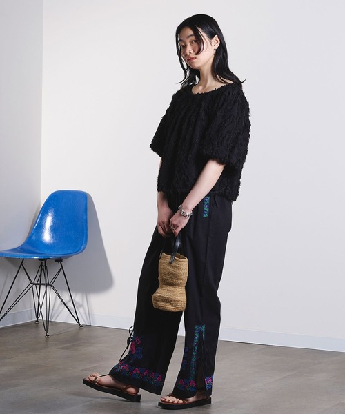 beej(ビージ)の「(beej)Jute braid vase bag(トートバッグ・レディース・ベージュ・ONE SIZE)」の5枚目の写真