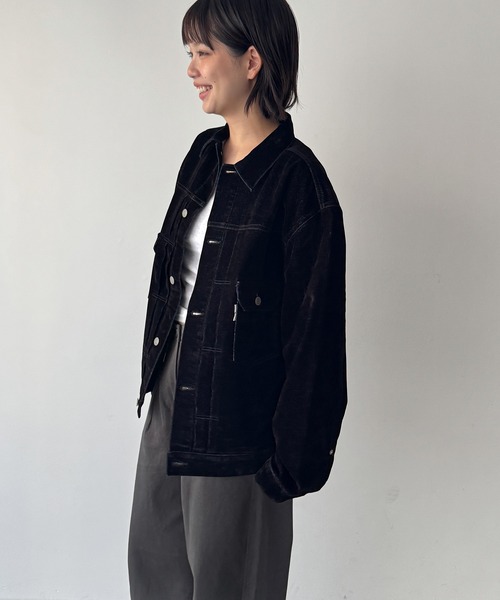 CANAL JEAN(キャナルジーン)の「SUPERTHANKS ブラックフロッキーデニムジャケット(デニムジャケット・レディース・ブラック・SMALL)」の3枚目の写真