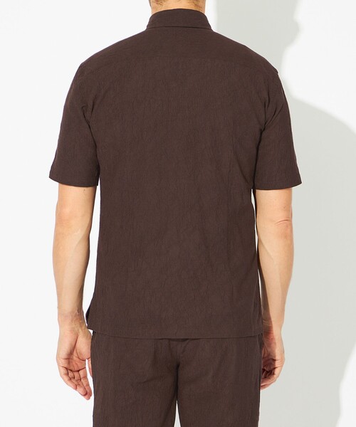 EPOCA UOMO(エポカウォモ)の「リンクルワッシャーシャツ(シャツ/ブラウス・メンズ・ダークブラウン/ブラック・46/48)」の7枚目の写真
