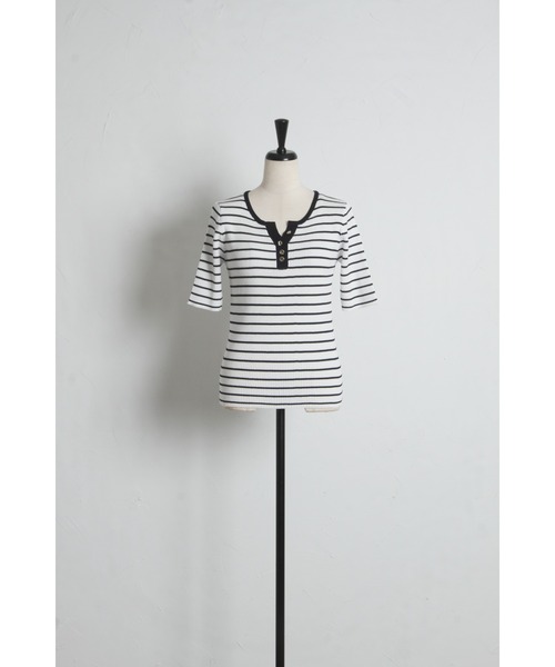 tocco closet(トッコ クローゼット)の「【ZOZO限定】接触冷感バイカラー半袖リブニットトップス(ニット/セーター・レディース・ブラック/ネイビー/コーラルピンク・M)」の20枚目の写真