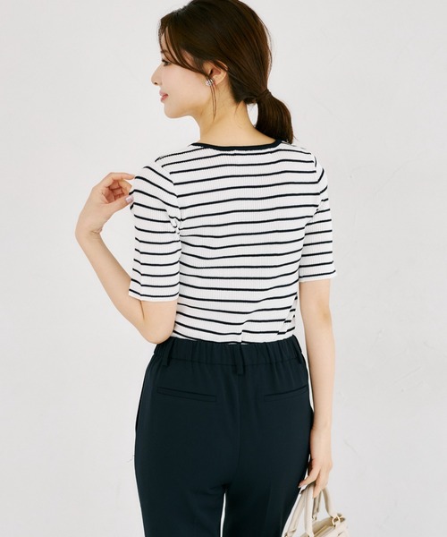 tocco closet(トッコ クローゼット)の「【ZOZO限定】接触冷感バイカラー半袖リブニットトップス(ニット/セーター・レディース・ブラック/ネイビー/コーラルピンク・M)」の13枚目の写真