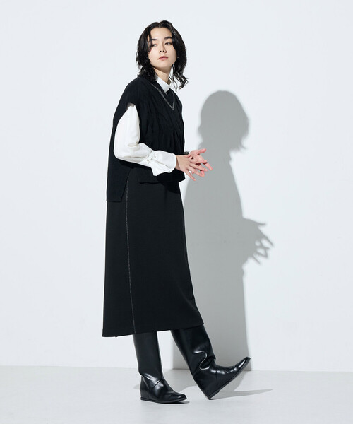 Gabardine K.T(ギャバジンケーティー)の「ケーブルニットベスト付き ワンピース(ワンピース・レディース・ブラック/グレー・9号/7号)」の1枚目の写真