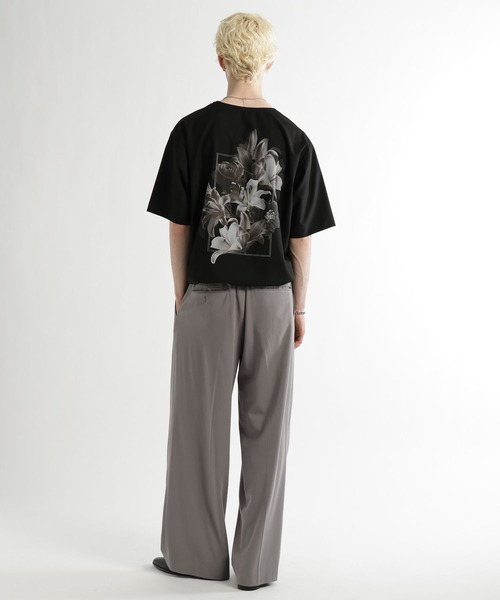 HARE(ハレ)の「フラワーコラージュフハクプルオーバー(HARE)(Tシャツ/カットソー・メンズ・ホワイト/イエロー/ブラック・FREE)」の8枚目の写真