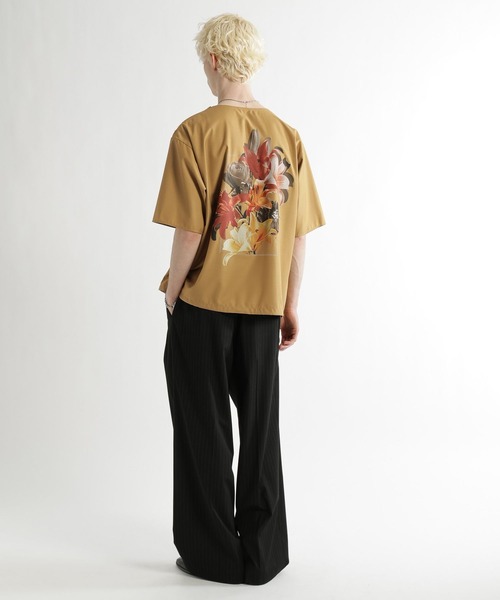HARE(ハレ)の「フラワーコラージュフハクプルオーバー(HARE)(Tシャツ/カットソー・メンズ・ホワイト/イエロー/ブラック・FREE)」の11枚目の写真