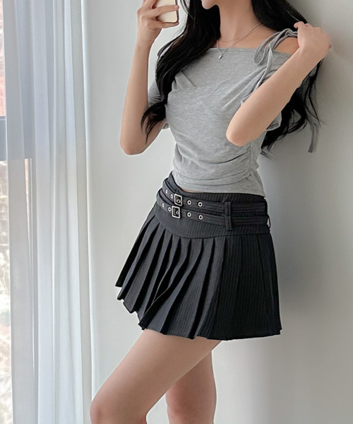 VIVID LADY（ビビッドレディー）の「ショルダーリボン オフショルダー カシュクール 半袖Tシャツ（Tシャツ/カットソー・レディース・ホワイト/ブラック/グレー・FREE）」の15枚目の写真