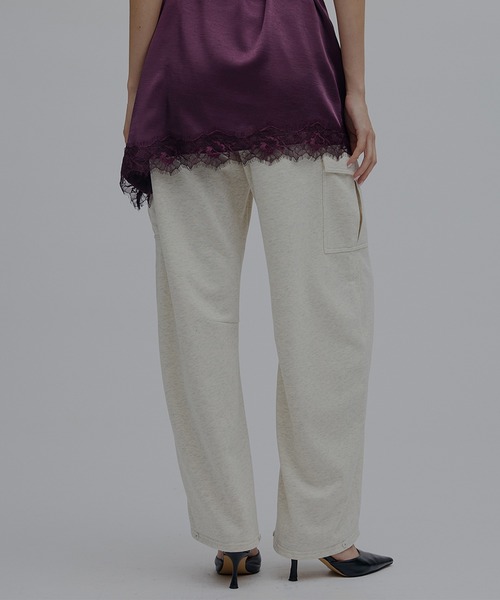 Ameri(アメリ)の「MINIMAL MILITARY SWEAT PANTS(スウェットパンツ・レディース・オートミール/ピンク/ブラウン・MEDIUM/SMALL)」の19枚目の写真