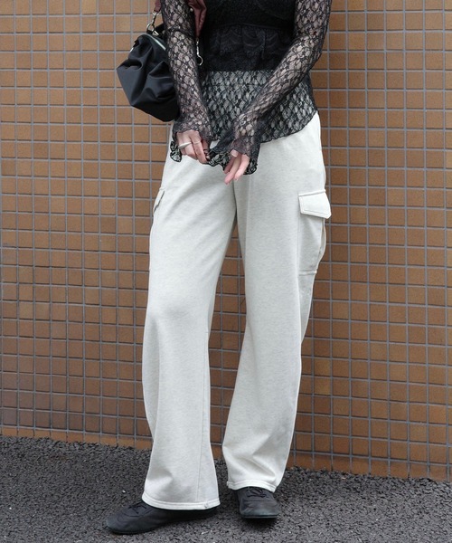 Ameri(アメリ)の「MINIMAL MILITARY SWEAT PANTS(スウェットパンツ・レディース・オートミール/ピンク/ブラウン・MEDIUM/SMALL)」の14枚目の写真