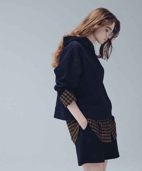 mgh(エムジーエイチ)の「mgh / Allday hoodie(Tシャツ/カットソー・レディース・ネイビー・MEDIUM/LARGE)」の3枚目の写真