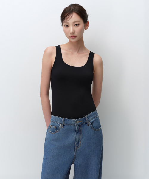 MUSINSA STANDARD WOMAN（ムシンサスタンダードウーマン）の「[クールタンダード] ブラタンクトップ [ブラック]（Tシャツ/カットソー・レディース・その他・X-SMALL/SMALL/MEDIUM/LARGE）」の2枚目の写真