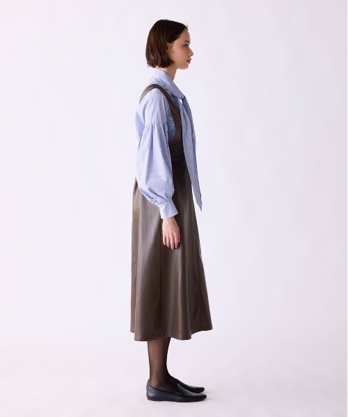 Marilyn Moon(マリリンムーン)の「soft eco-leather jumper skirt(ジャンパースカート・レディース・アイボリー/カーキ/ブラウン・FREE)」の10枚目の写真