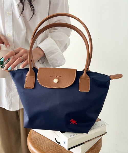 POLOCHAMPS(ポロチャンプス)の「POLOCHAMPS(ポロチャンプス)/PUハンドルトートバッグ 2サイズ展開 A4サイズ収納可能 通勤 通学 ビジネスバッグ(ショルダーバッグ・レディース・ネイビー/カーキ/ベージュ/ブラック系その他/ブラック・S/M)」の5枚目の写真