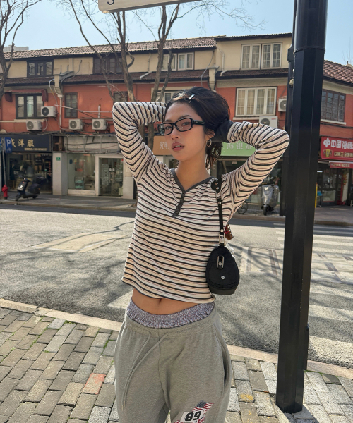 ASON(アズオン)の「VATICAN STRIPE TEE / CHARCOAL(Tシャツ/カットソー・レディース・その他・FREE)」の1枚目の写真