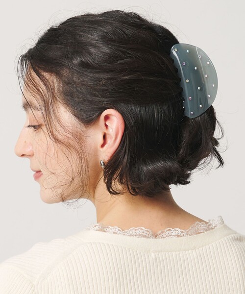 BEAUTY&YOUTH UNITED ARROWS（ビューティーアンドユースユナイテッドアローズ）の「カラーストーン ラウンド ヘアクリップ（バレッタ/ヘアクリップ・レディース・グレー系/ベージュ・FREE）」の2枚目の写真