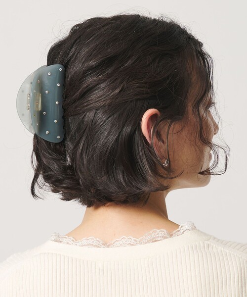 BEAUTY&YOUTH UNITED ARROWS（ビューティーアンドユースユナイテッドアローズ）の「カラーストーン ラウンド ヘアクリップ（バレッタ/ヘアクリップ・レディース・グレー系/ベージュ・FREE）」の3枚目の写真