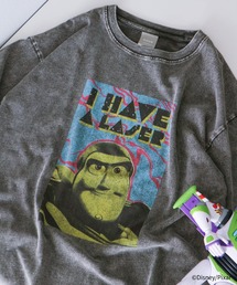 Disney（ディズニー）の「TOY STORY(トイ・ストーリー)/加工プリントTシャツ（Tシャツ/カットソー）」