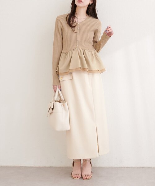 natural couture(ナチュラルクチュール)の「異素材ペプラムニット(ニット/セーター・レディース・チャコールグレー/サックスブルー/ベージュ/オフホワイト/ブラック/ネイビー・FREE)」の15枚目の写真