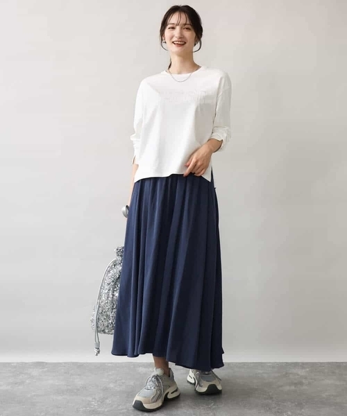 MK MICHEL KLEIN（エムケーミッシェルクラン）の「[洗える]レース刺繍ロゴロンT（Tシャツ/カットソー・レディース・ブラック/ホワイト・38）」の6枚目の写真