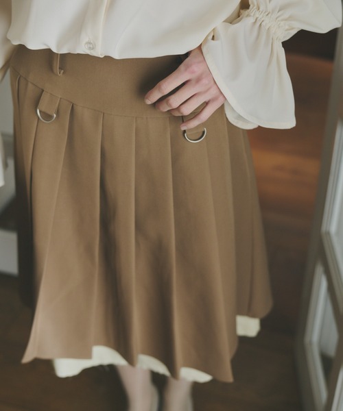 idem(イデム)の「layered medium pleats skirt / レイヤード風ミディアムスカート(スカート・レディース・モカ/ベージュ/グレー/グリーン/ブラック・FREE)」の12枚目の写真