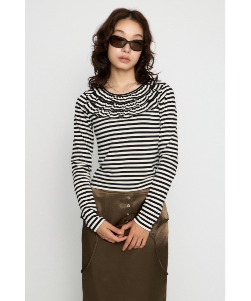 LAGUA GEM（ラグアジェム）の「BORDER FRILL CUT トップス（Tシャツ/カットソー・レディース・グレー/ベージュ/ブラック・FREE）」の5枚目の写真