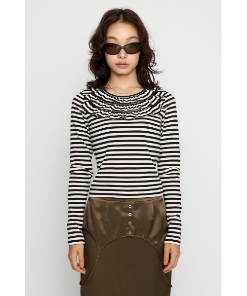 LAGUA GEM（ラグアジェム）の「BORDER FRILL CUT トップス（Tシャツ/カットソー・レディース・グレー/ベージュ/ブラック・FREE）」の4枚目の写真