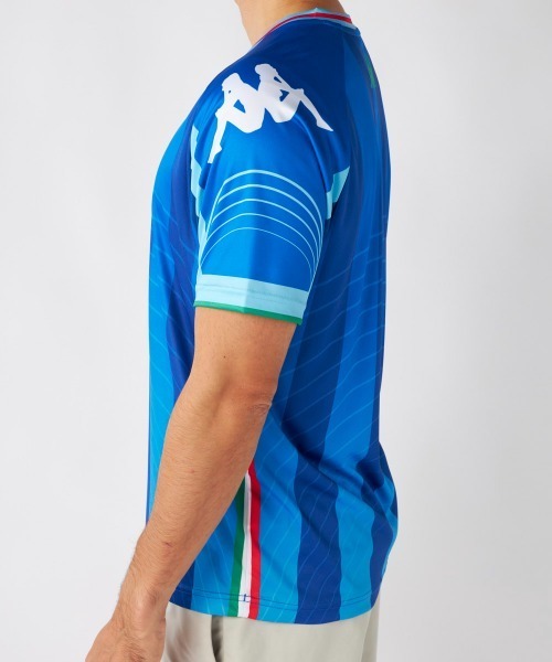 Kappa(カッパ)の「半袖プラクティスシャツ (配色ライン×オミニロゴ)(その他トップス・メンズ・ブラック/ブルー/ライトグレー・X-LARGE/MEDIUM/LARGE)」の6枚目の写真