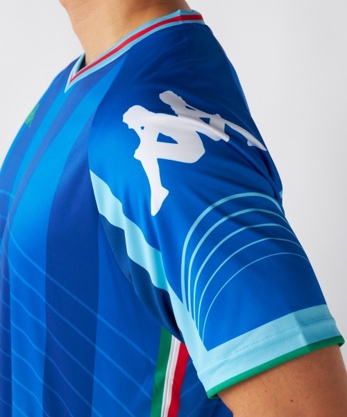 Kappa(カッパ)の「半袖プラクティスシャツ (配色ライン×オミニロゴ)(その他トップス・メンズ・ブラック/ブルー/ライトグレー・X-LARGE/MEDIUM/LARGE)」の9枚目の写真