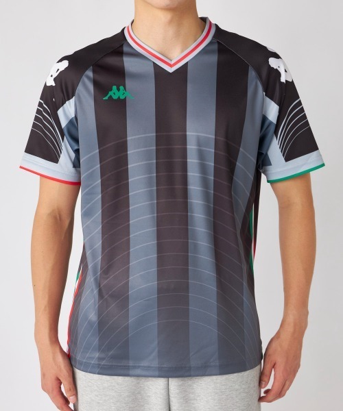 Kappa(カッパ)の「半袖プラクティスシャツ (配色ライン×オミニロゴ)(その他トップス・メンズ・ブラック/ブルー/ライトグレー・X-LARGE/MEDIUM/LARGE)」の16枚目の写真