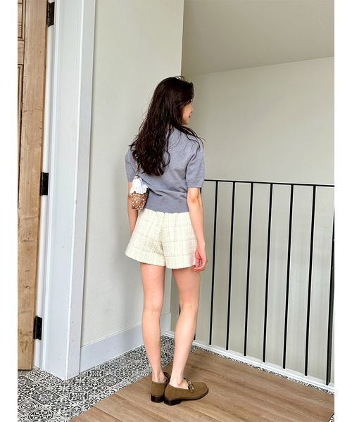 LILY BROWN（リリーブラウン）の「[L.B CANDY STOCK] ビジューエンブロイダリーニットトップ（ニット/セーター・レディース・ブラック/グレー/アイボリー・F）」の21枚目の写真